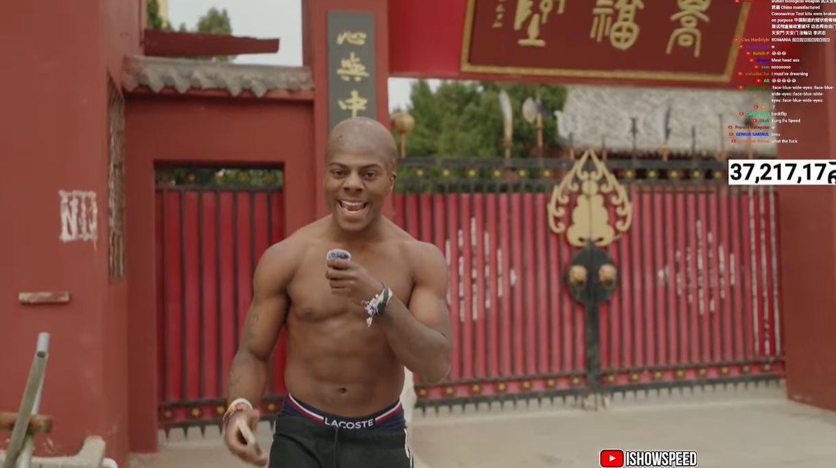 光頭造型！Speed中國行來到鄭州少林寺，上香拜佛學(xué)功夫